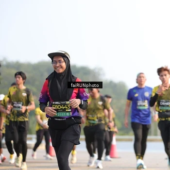 Runner Photo 6576642