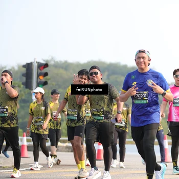 Runner Photo 6576724