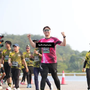 Runner Photo 6576745