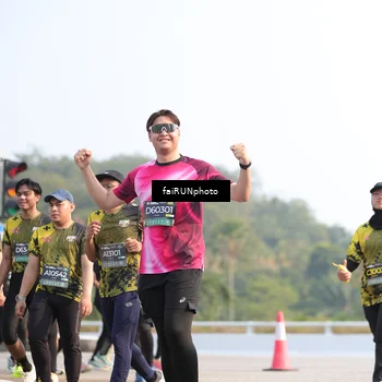 Runner Photo 6576764