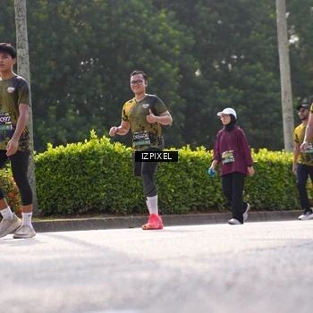 Runner Photo 6576850