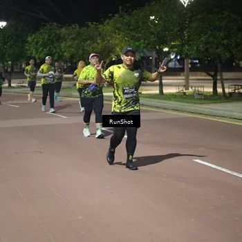 Runner Photo 6576928