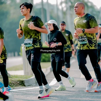 Runner Photo 6577054