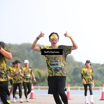 Runner Photo 6577100