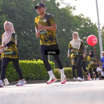 Runner Photo 6577173