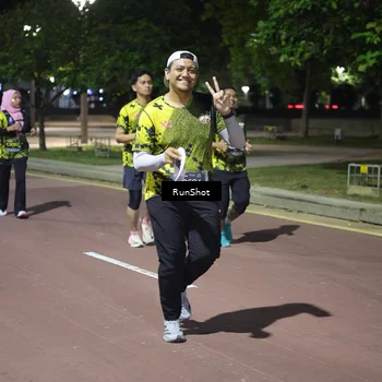 Runner Photo 6577188