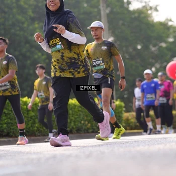 Runner Photo 6577308