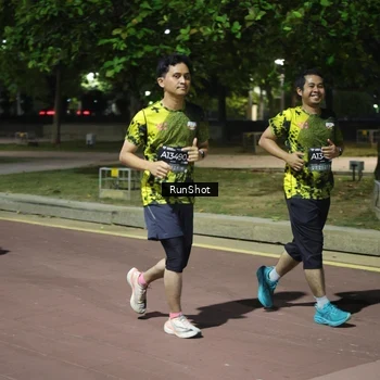 Runner Photo 6577310