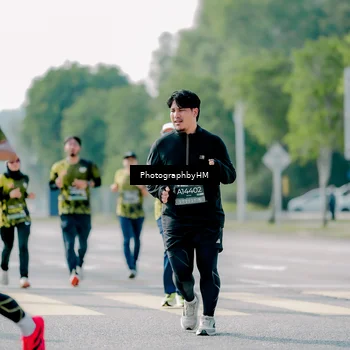 Runner Photo 6577435