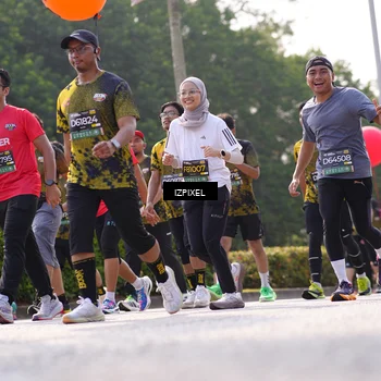 Runner Photo 6577471