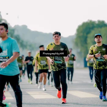 Runner Photo 6577494