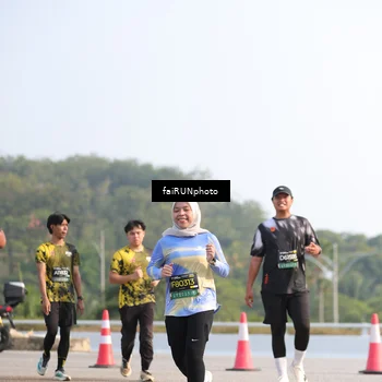 Runner Photo 6577500