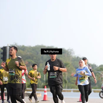 Runner Photo 6577564