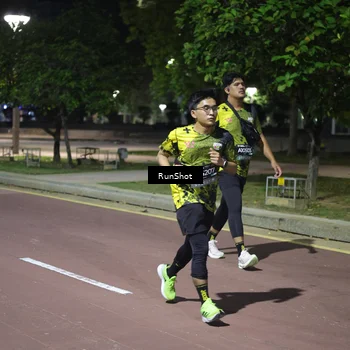 Runner Photo 6577667