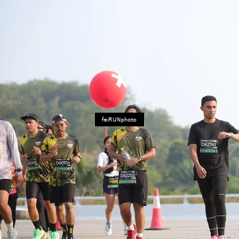 Runner Photo 6577895