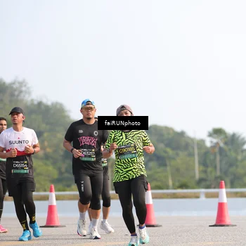 Runner Photo 6577897