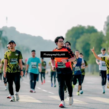 Runner Photo 6577919