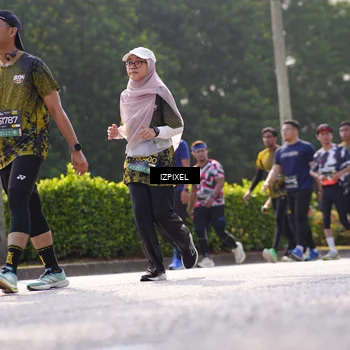 Runner Photo 6577935