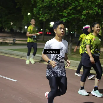 Runner Photo 6577939