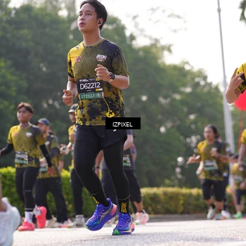 Runner Photo 6578059