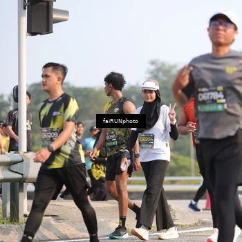 Runner Photo 6578143