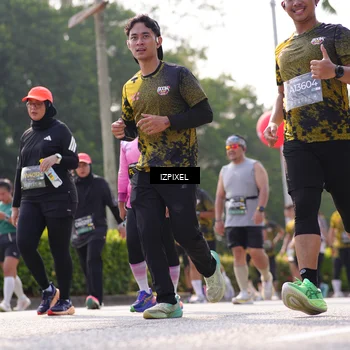 Runner Photo 6578336