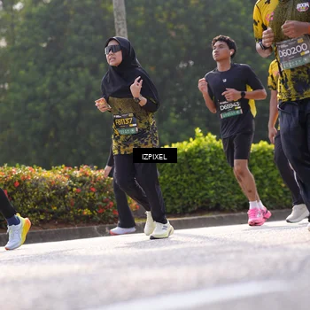 Runner Photo 6578344