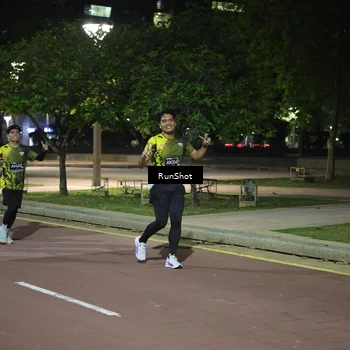 Runner Photo 6578392