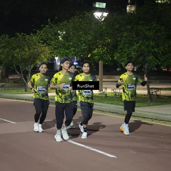 Runner Photo 6578468