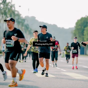 Runner Photo 6578550