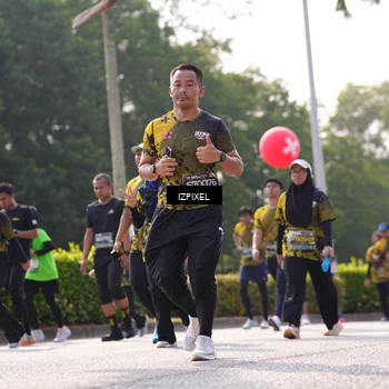 Runner Photo 6578573