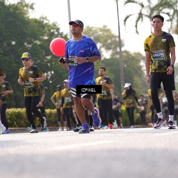 Runner Photo 6578675