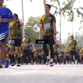 Runner Photo 6578695