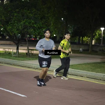 Runner Photo 6578715