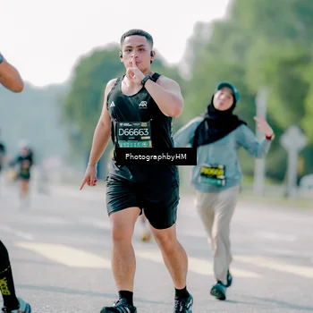 Runner Photo 6578735