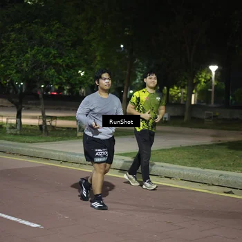 Runner Photo 6578741