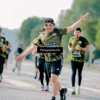 Runner Photo 6578844