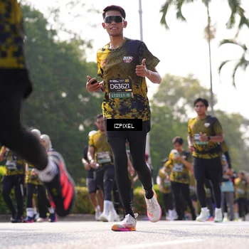Runner Photo 6578866