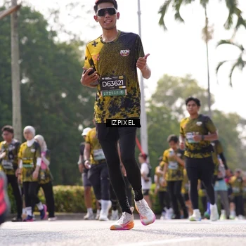 Runner Photo 6578879