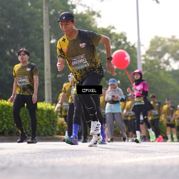 Runner Photo 6578959