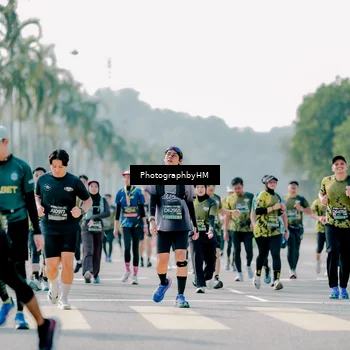 Runner Photo 6578971