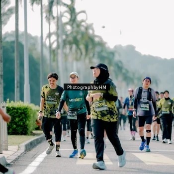 Runner Photo 6578994