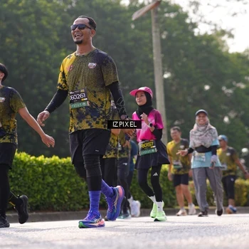 Runner Photo 6579002