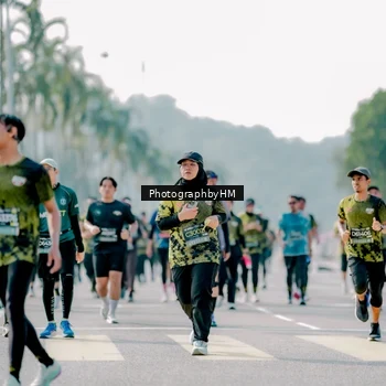 Runner Photo 6579046