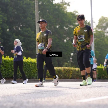 Runner Photo 6579118
