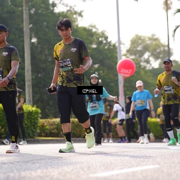 Runner Photo 6579130