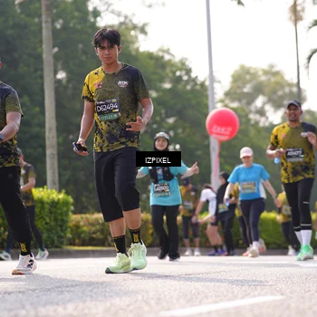 Runner Photo 6579152