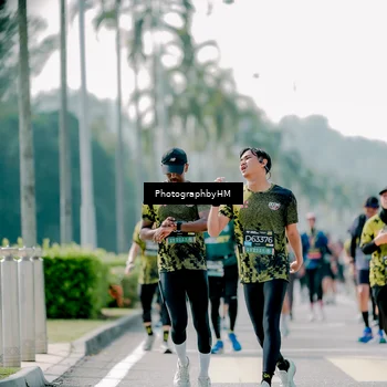 Runner Photo 6579243