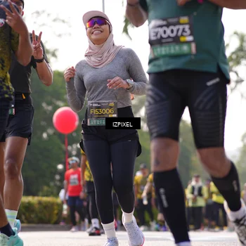 Runner Photo 6579275