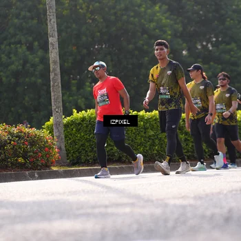 Runner Photo 6579388